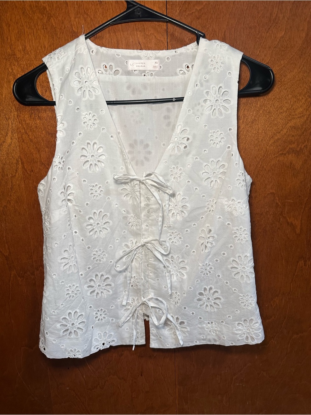LC Lauren Conrad White Eyelet Lace Tie-Front Camisole